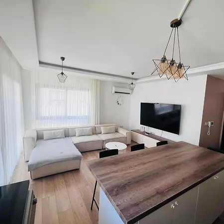 Hotel Aslan House *