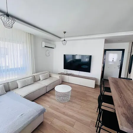 Aslan House Hotel
